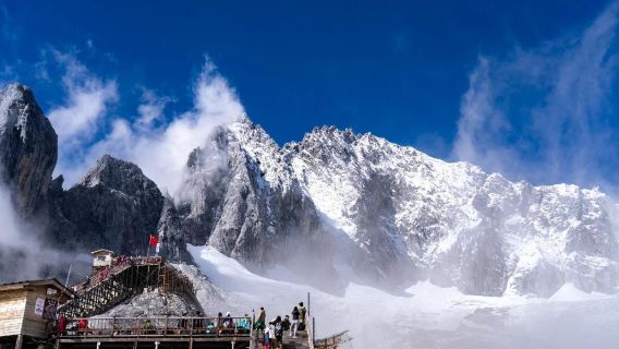Lijiang Yulong Snow Mountain + Gan Haizi + Yulong Snow Mountain Glacier Park + Blue Moon Valley Private Charter Day Tour