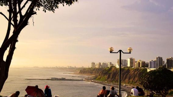Lima: Barranco and Pachacamac Ruins Guided Tour