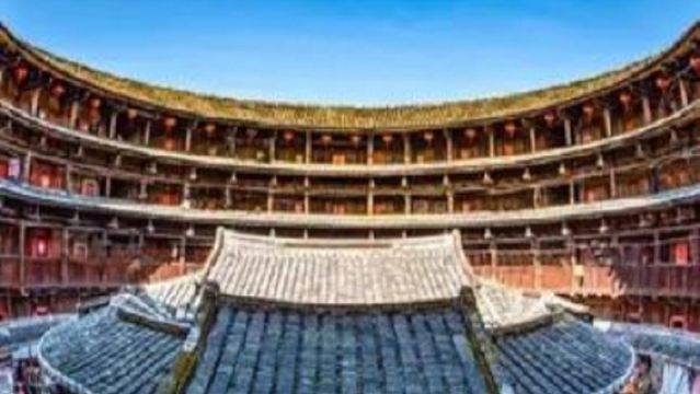 6-8人團頭等艙可選|南靖雲水謠古鎮+永定土樓王一日遊贈登樓