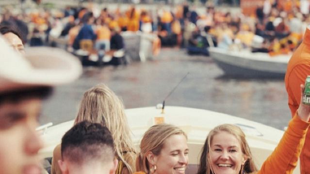 Amsterdam: Festa in Barca All-Inclusive per il King's Day
