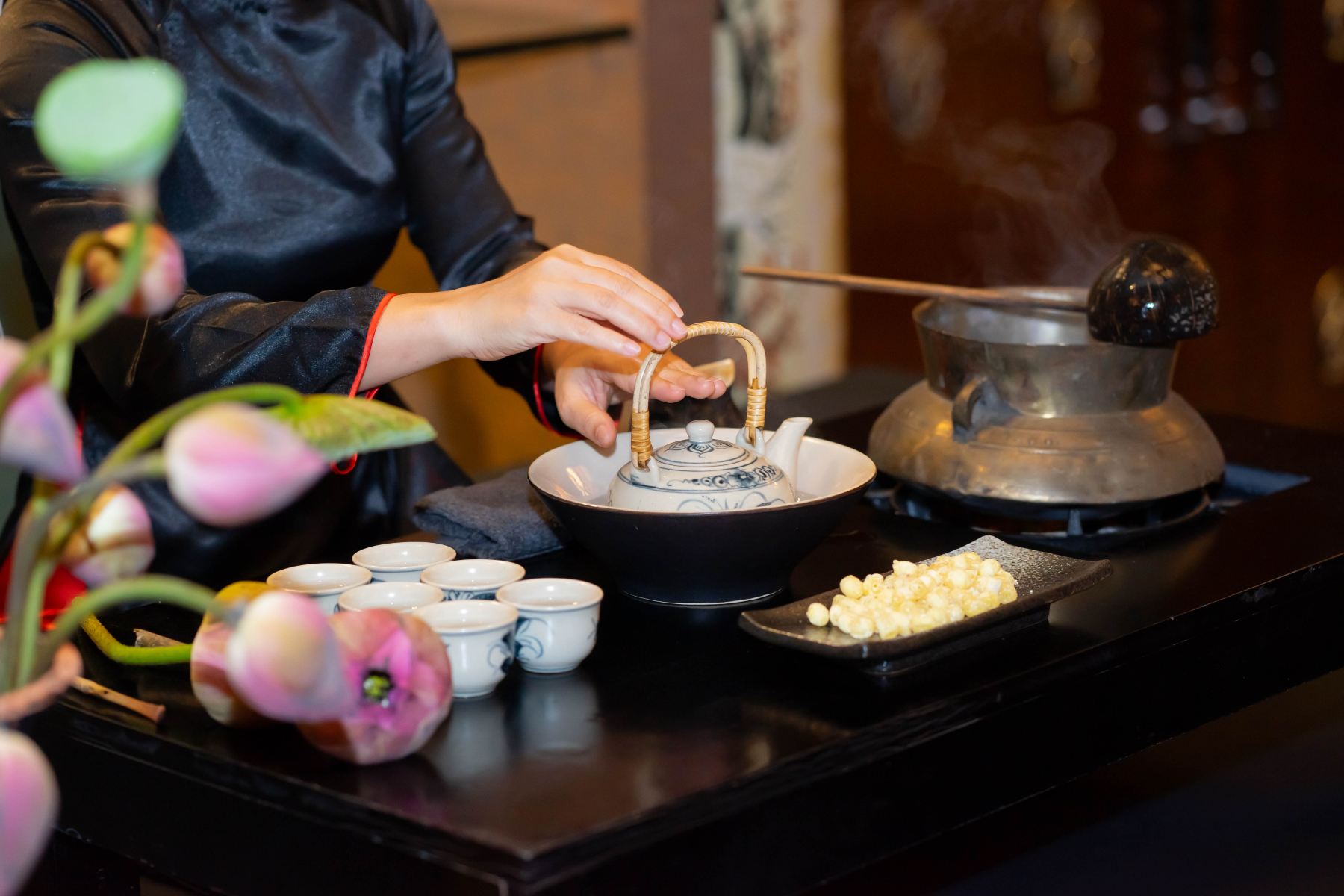 胡志明市的隱藏瑰寶：體驗蓮花茶文化