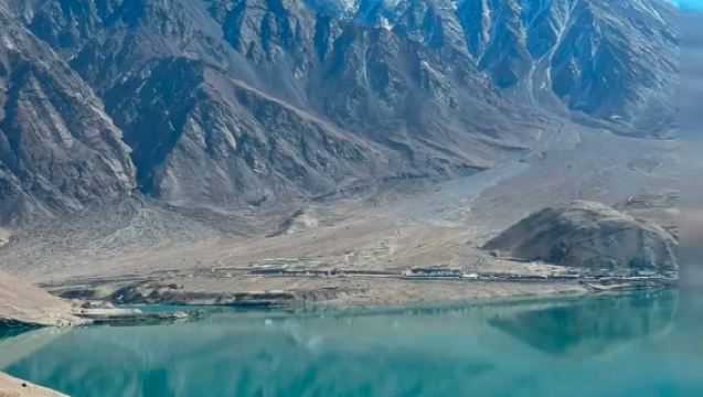 1-day tour to White Sand Lake and Pamir Plateau in Kashgar, Xinjiang