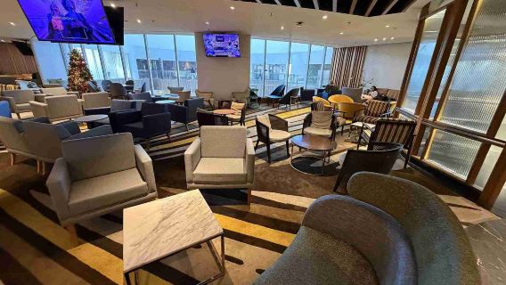 VIP lounge pass at Rio de Janeiro Galeao International Airport in Brazil (international/domestic departure/rest/flight waiting)