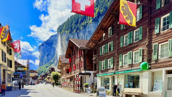 Switzerland Interlaken - bandar kecil air terjun + lereng impian + Tasik Brienz - sewaan peribadi - pilihan perjalanan eksklusif