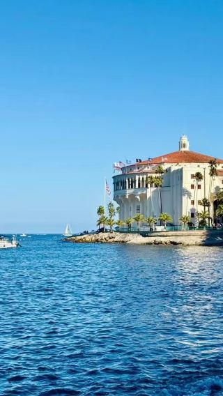 Santa Catalina Island tour from Los Angeles round-trip boat ticket [optional zipline]