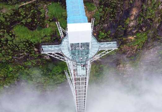 Sapa Silver Waterfall and Cloud Dragon Skywalk Tour