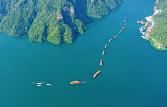 清江畫廊【聖境遊】線(含遊船)+宜昌市區來回交通票優待（長者／軍人／殘疾人士）