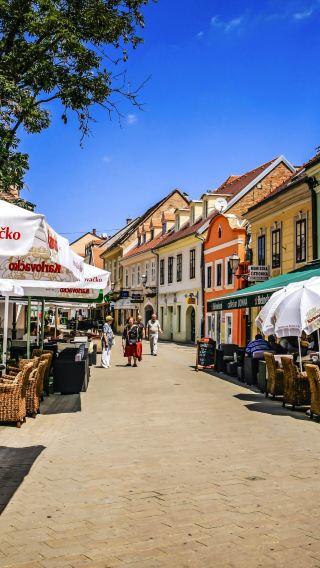 Private charter day tour to Stone Gate + Tkalčićeva Street + Zagreb 360° observation deck in Zagreb, Croatia