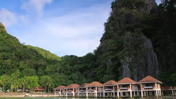 Mystic Shores: El Nido Tour B Adventure