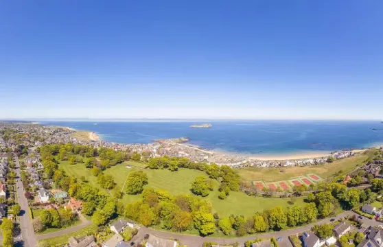 愛丁堡來回：北貝里克+聖阿布斯海灘小鎮一日遊