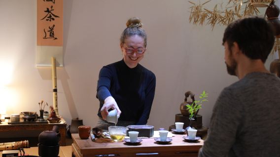 Chinese Tea Ceremony Experience -- Discover Ming & Qing Dynasty Tea Culture
