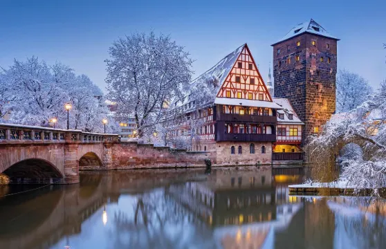 紐倫堡老城區+紐倫堡市政廳廣場+紐倫堡玩具博物館+葡萄酒窖