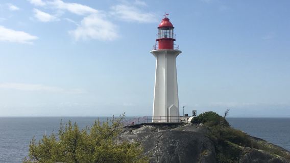 Taman Jembatan Gantung Capilano + Taman Provinsi Cypress + Bendungan Cleveland + Taman Mercusuar