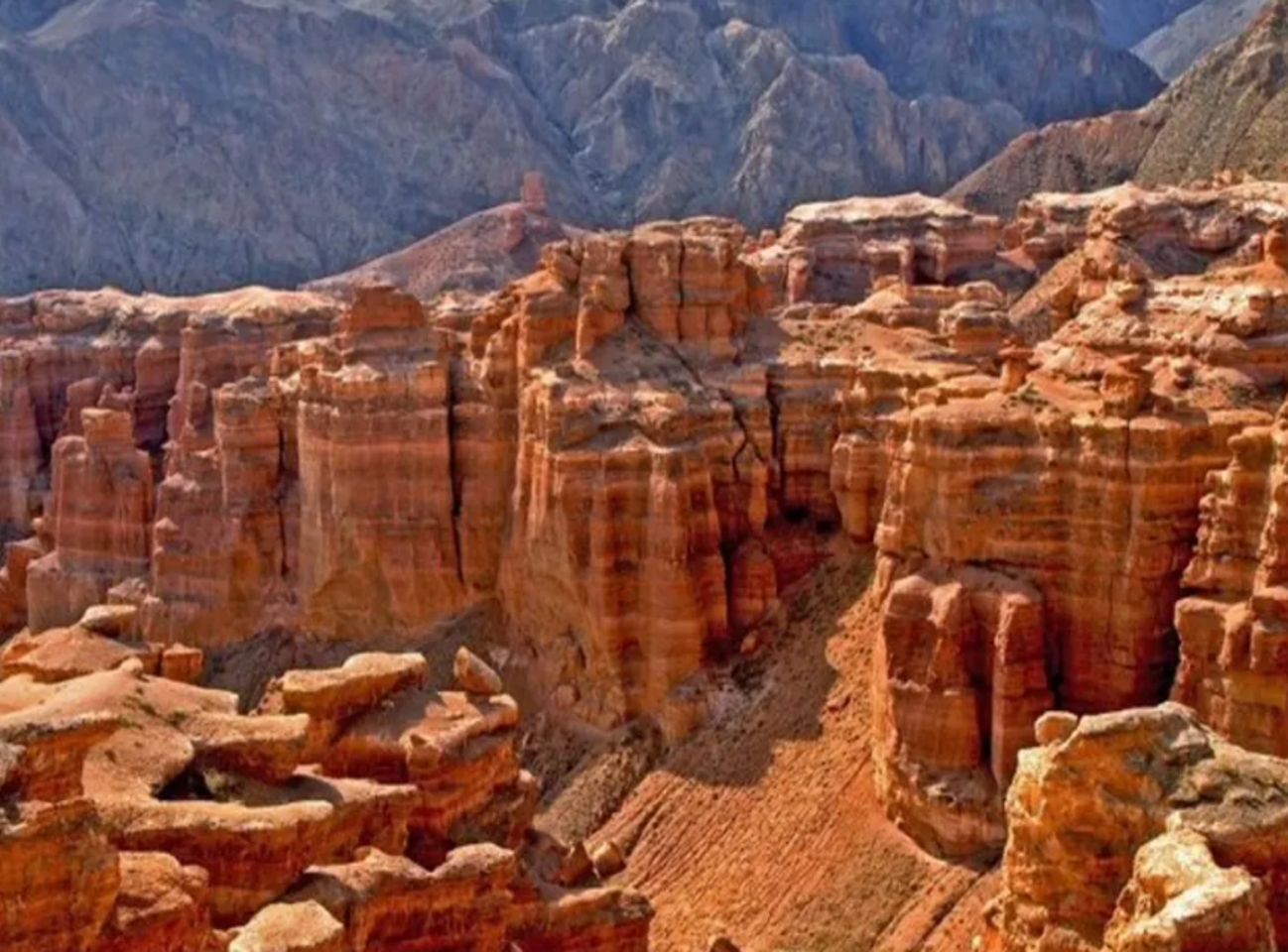 Almaty | Lago Kolsai + Lago Kaindy + Canyon Charyn | noleggio con conducente esclusivo o tour di gruppo | trasferimento porta a porta