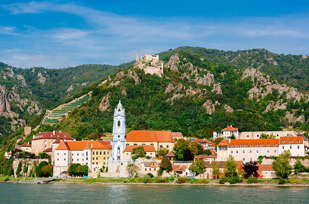 1-day tour to Wachau Cultural Landscape + Melk Abbey in Austria|Includes Danube River cruise or monastery visit