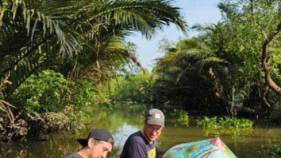 เกิ่นโถ: วิถีชีวิตริมแม่น้ำโขงแท้ๆ ในยามบ่าย