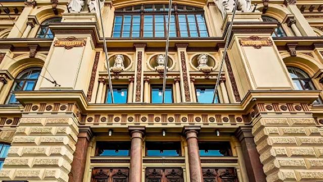 阿黛濃美術館-圖書館-中央火車站-聖殿廣場教堂-西貝柳斯公園