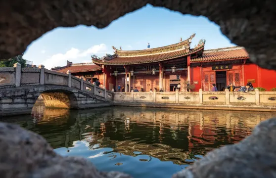 潮州出發|揭西黃滿寨瀑布+黃龍寺一日遊【不含門票】