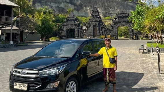 Location privée de voiture avec chauffeur pour visites touristiques à Bali avec Bali Buddy - 10 heures
