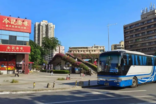 Cross-border bus from Guangzhou to Macau/direct bus from Garden Hotel/Lefeng Plaza/Poly Garden to the Grand Lisboa in downtown Macau