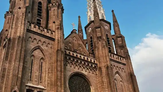 雅加達市區一日遊【縮影公園＋獨立廣場＋清真寺＋聖母大教堂】