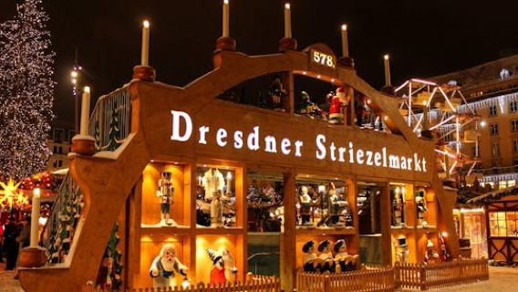 Christmas tour of Dresden with stollen tasting and mulled wine