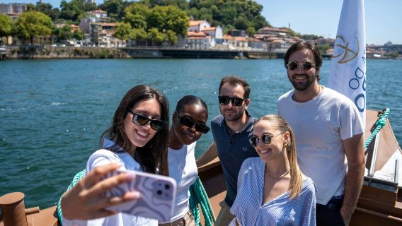 Porto: Guided Tuk Tuk City Tour + Cruise