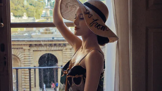 Florence Travel Photography in Italy[Wedding photography in Florence, Italy with Tuscany and Leaning Tower of Pisa photographer for travel shoots and follow-up sessions]