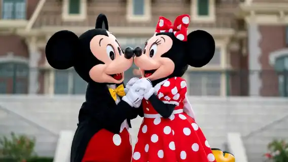 上海迪士尼度假區一日遊【上海迪士尼優速通VIP門票33免排隊FP快速通行證尊享禮賓快速通道早享卡提前入園】