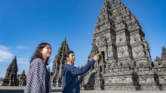 Yogyakarta: Prambanan, Taman Sari, and Kraton Palace Tour