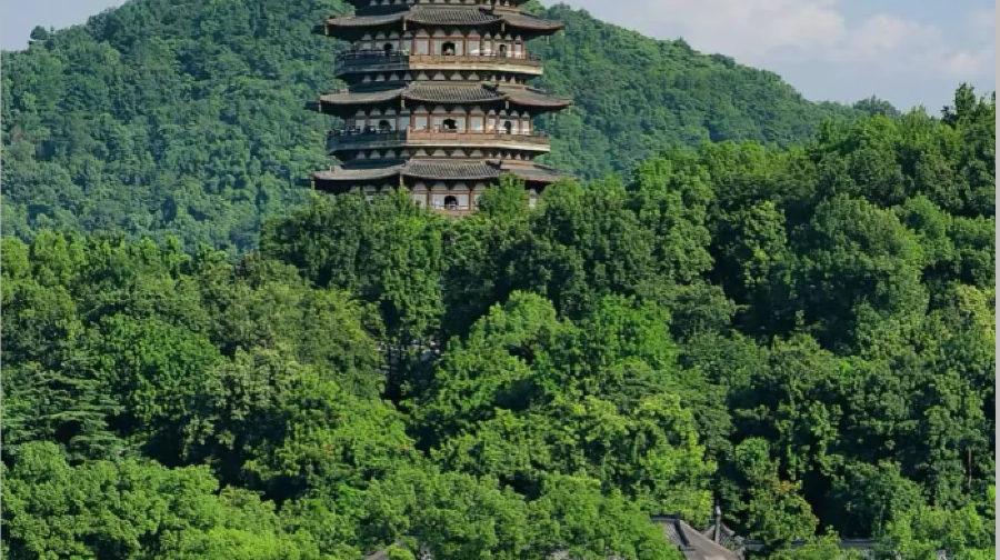 雷峯塔+西湖搖櫓船（手划船）包船+三潭印月+人工導遊講解