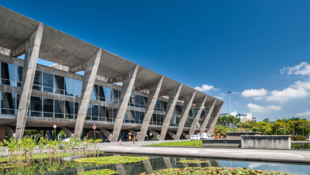 Tour 1 ngày Cầu Rio-Niterói + Bảo tàng Nghệ thuật Hiện đại Rio de Janeiro + Nhà thờ Chính tòa