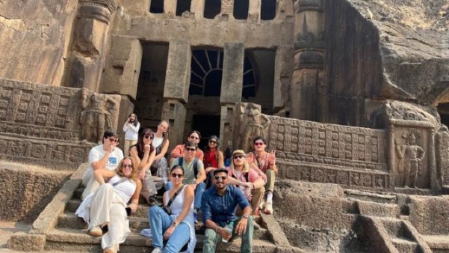 Parc national Sanjay Gandhi (SGNP) + Grottes de Kenheri + Safari aux lions + Temple jaïn