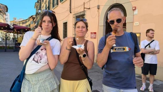 Pisa City Tour with Local Street Food Specialties