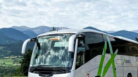 From Barcelona: 1-Way Bus Transfer to Andorra la Vella