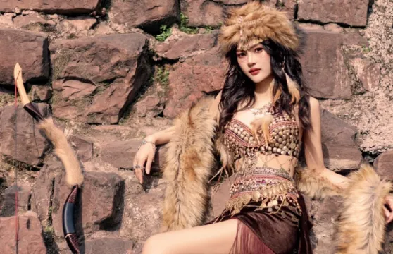 敦煌古城Trip Moments【西千佛洞/莫高窟/多語言攝影師寫真婚紗微電影航拍跟拍約拍】