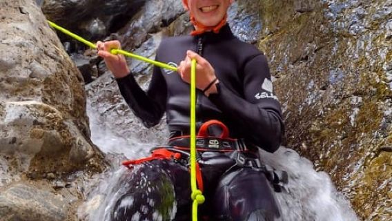 Benahavís: Geführtes Canyoning-Abenteuer (Benahavís River Walk)