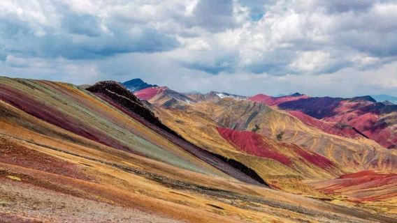 ESPERIENZA DI ESCURSIONISMO DI UN GIORNO A PALCOYO