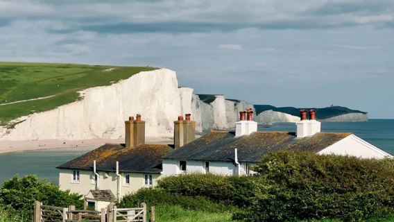 英國布萊頓海灘一日遊【布萊頓海灘+七姊妹白崖，牛津來回接送】