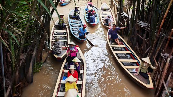 Ho Chi Minh City Mekong River 1-day tour: Coconut Grove Cruise + Chinese/English Tour + Vinh Trang Pagoda + Optional Small Group Tour