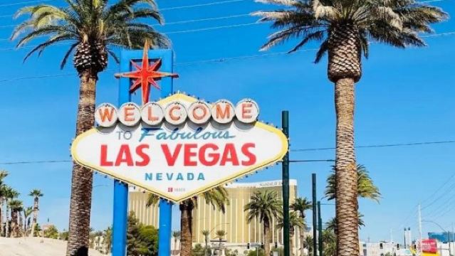 USA + Las Vegas + Fountains of Bellagio day tour / customizable itinerary