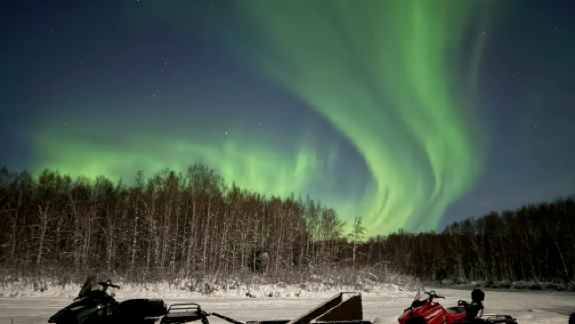 Norway Snowmobile Aurora Chasing 1-Day Tour [2 hr|English Group Tour · Kirkenes Round-Trip