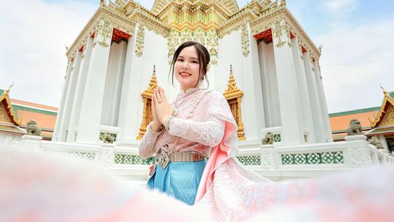 タイ・バンコク ワット・アルン（暁の寺）Tripメモリー【衣装レンタル+