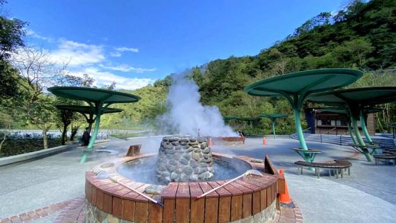 Pakej Pelancongan Sehari di Taipingshan Yilan | Taipingshan Villa & Kereta Lompat | Jejak Kenangan Jianqing & Mata Air Panas Jiuzhize