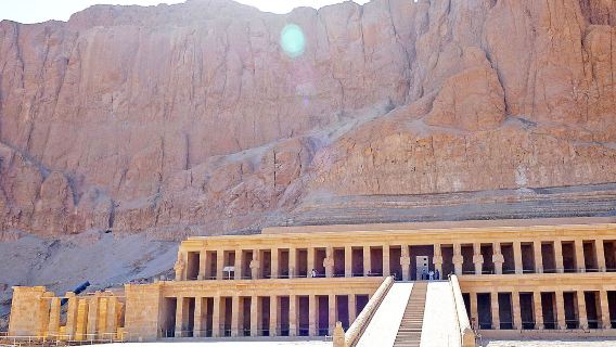 Hurghada ke Luxor: Tur Harian Pribadi ke Kuil Karnak & Kuil Luxor & Lembah Para Raja