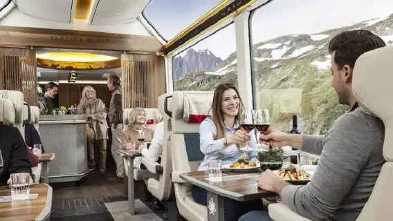Swiss Travel Pass [ตัวแทนอย่างเป็นทางการ/ซื้อและใช้งานได้ทุกเมื่อ/รวมระบบขนส่งสาธารณะใน 90 เมือง/รถไฟชมวิว/พิพิธภัณฑ์มากกว่า 500 แห่ง/ยุงเฟราโจช]