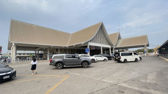 Sınır ötesi hizmet (Laos Vientiane Prefecture'dan Tayland Nongkhai'ye)