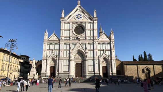 Galleria dell'Accademia di Firenze Scansiona il codice QR per entrare