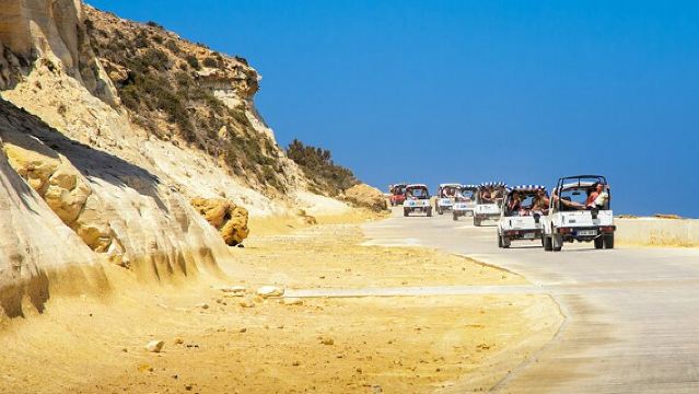 From Malta: Gozo Jeep Tour with Lunch and Hotel Transfers