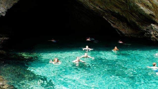 Oludeniz: gita in barca tra 6 isole con soste per nuotare e pranzo
